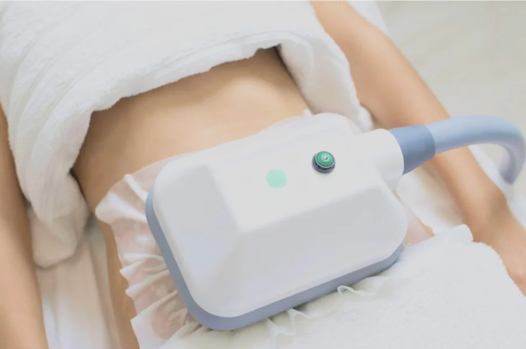 How Fat Freezing and HIFU Work Together? 3 advantages to combining Fat Freezing and HIFU Amersham