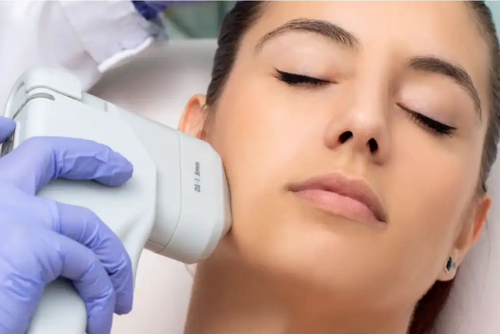 Discover the Perfect Duo: RF Microneedling and HIFU 2 Image of Morpheus8 And HIFU Combined with Lipo 360 Amersham